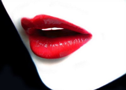 2009, torna di moda il rossetto.