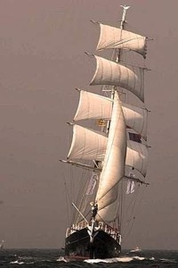 Nave Italia, il brigantino a vela pi� grande del mondo.