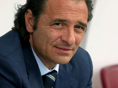 Cesare Prandelli è nato a Orzinuovi il 19 agosto 1957.