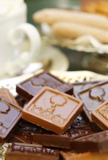 Prende oggi il via a Torino la "dieci giorni" dedicata al Cibo degli Dei: praline, creme da spalmare, gianduiotti e tavolette fondenti a volont�.