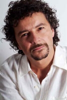 Daniele Finzi Pasca.