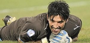 Gigi Buffon, 31 anni, � intoccabile.