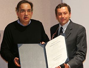 Sergio Marchionne con il rettore del Politecnico Francesco Profumo.