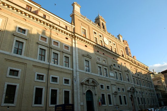 Ex chiesa di Santa Marta, piazza del Collegio Romano.