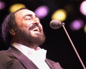 Luciano Pavarotti.