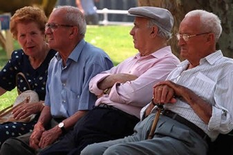 Si apre un esodo per legge. Molte incertezze.