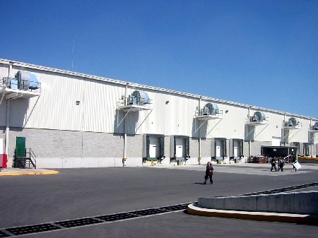 Lo stabilimento Chrysler a Toluca, dove si produrr� la Fiat 500.