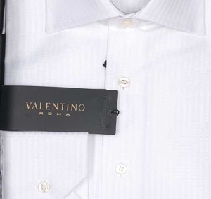 Mostra per i 45 anni della Maison Valentino.